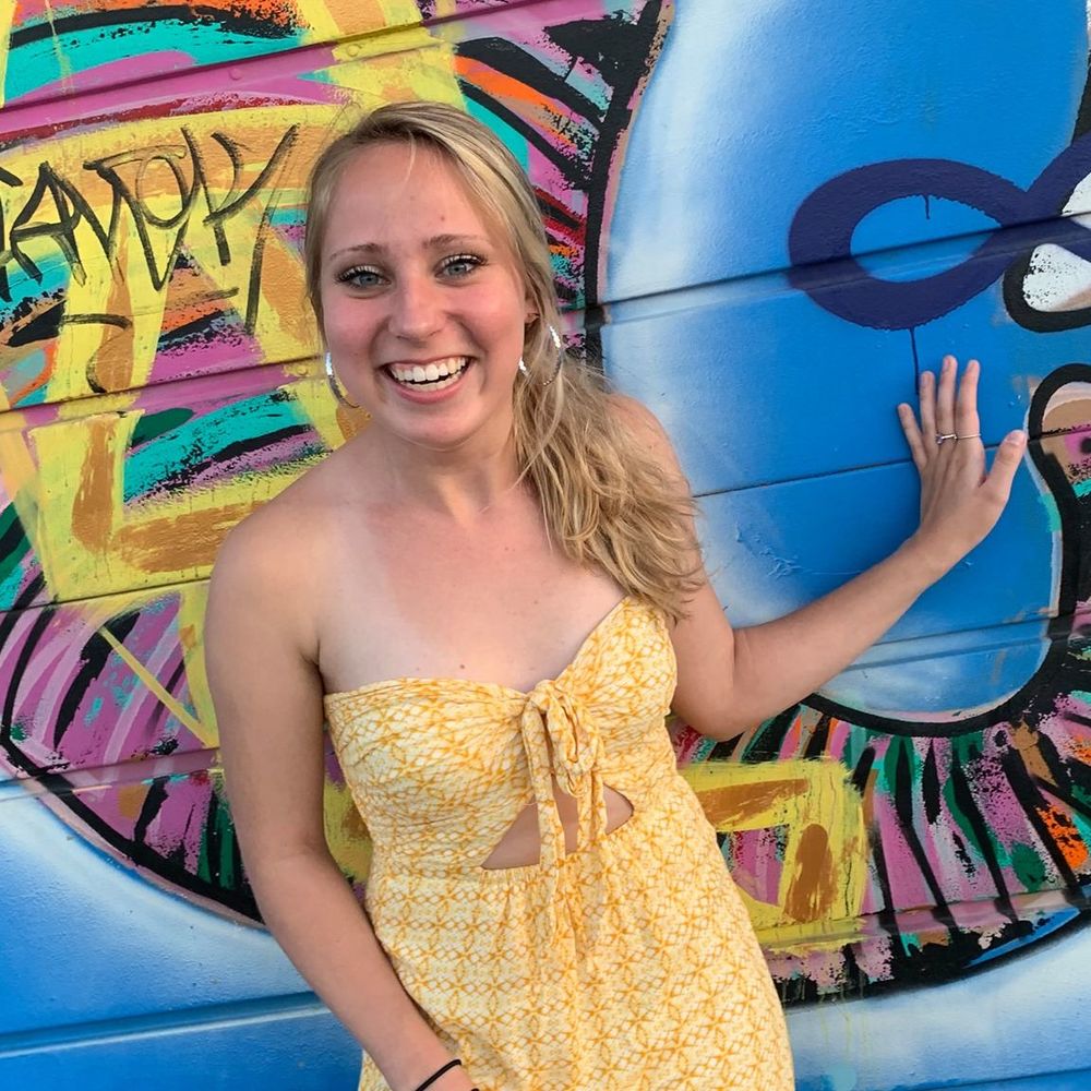 Meet your Posher, Ellen